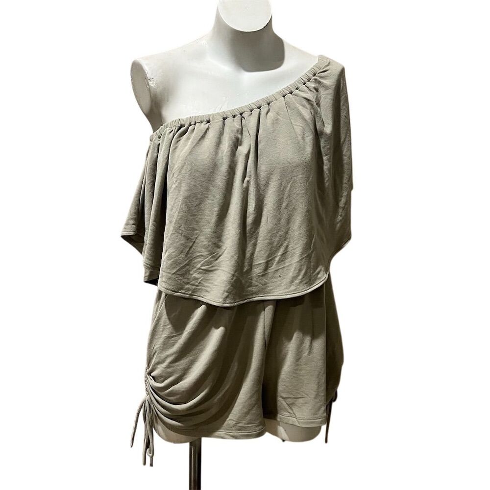 Iconic Luxe Women's off the Shoulder Gray Romper Size L Casual Summer